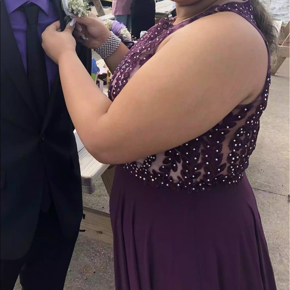 Prom Dress - Picture 4 of 4
